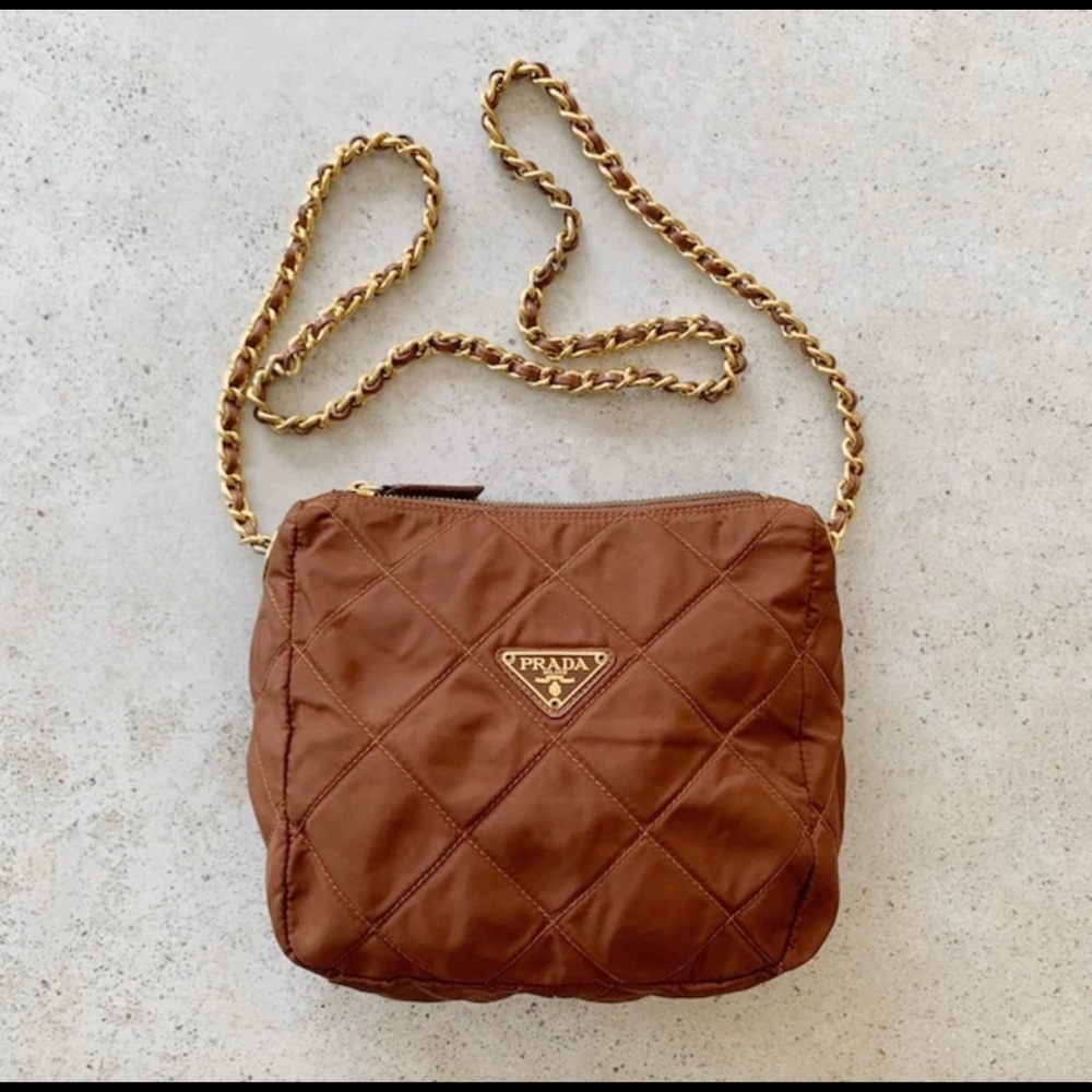 Prada vintage bag with Chain